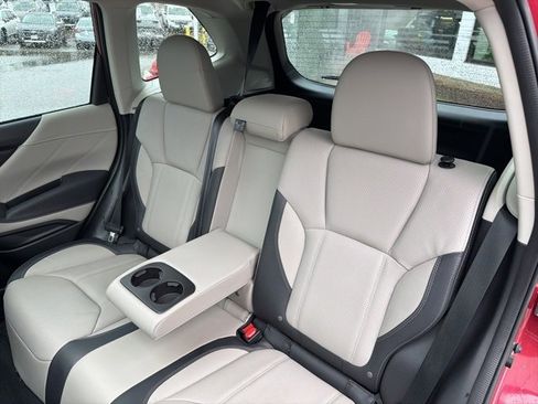 Used 2023 Subaru Forester Limited image 34