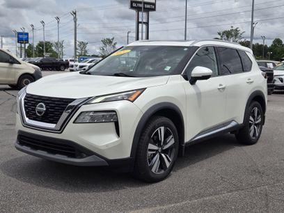 Used 2021 Nissan Rogue SL w/ Premium Package
