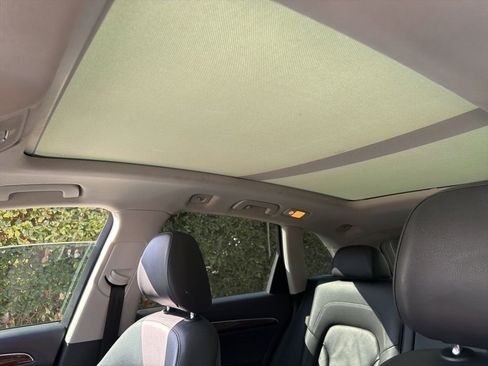 Used 2017 Audi Q5 2.0T Premium Plus w/ Technology Package image 9