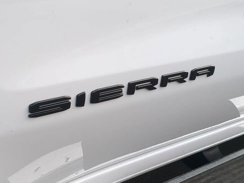 New 2026 GMC Sierra 1500 SLT w/ SLT Premium Plus Package RWD image 32