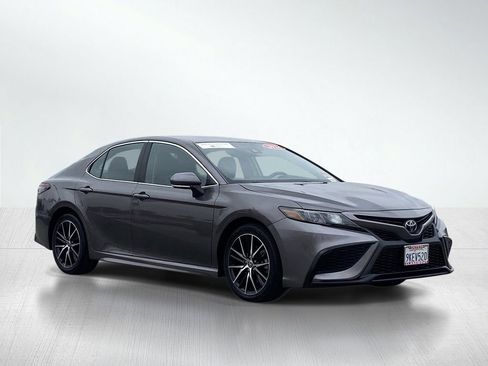Certified 2024 Toyota Camry SE FWD image 12