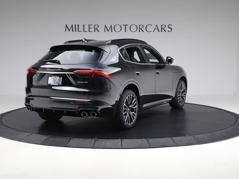 New 2025 Maserati Grecale GT image 7