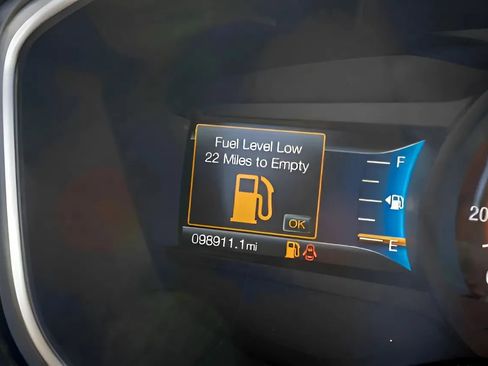 Used 2020 Ford Fusion Titanium AWD/4WD image 15