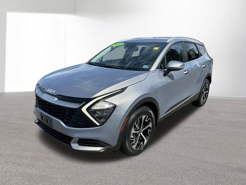 Certified 2023 Kia Sportage EX AWD/4WD image 7