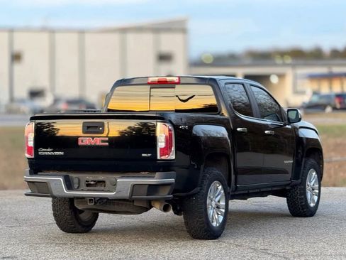 Used 2016 GMC Canyon SLT w/ Driver Alert Package AWD/4WD image 9