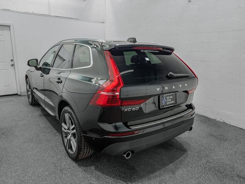 Used 2019 Volvo XC60 T5 Momentum w/ Multimedia Package AWD/4WD image 6