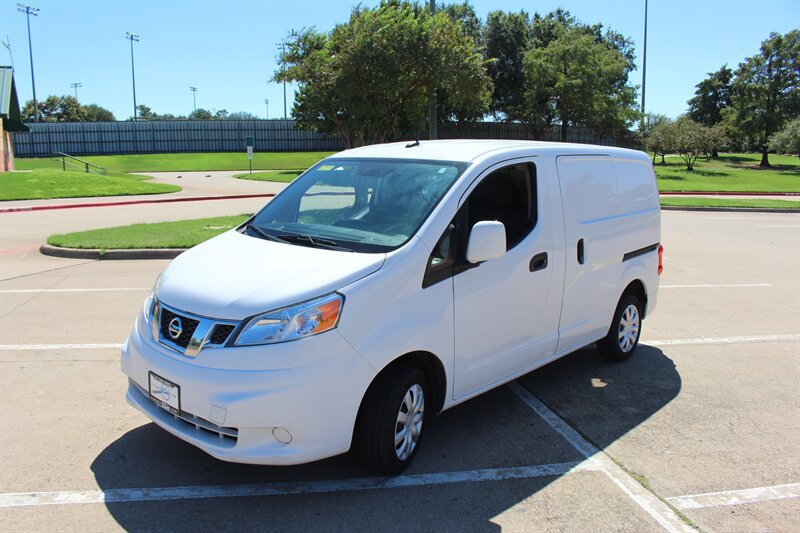 Used 2020 Nissan NV200 SV FWD image 1