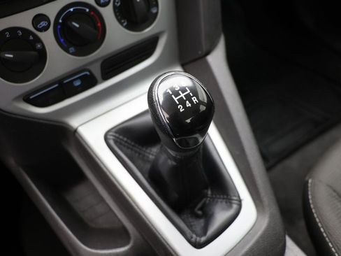 Used 2012 Ford Focus SE image 23