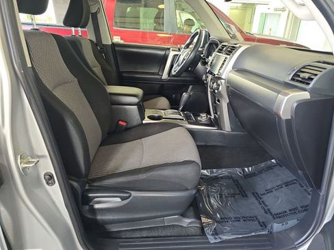 Used 2024 Toyota 4Runner SR5 image 29