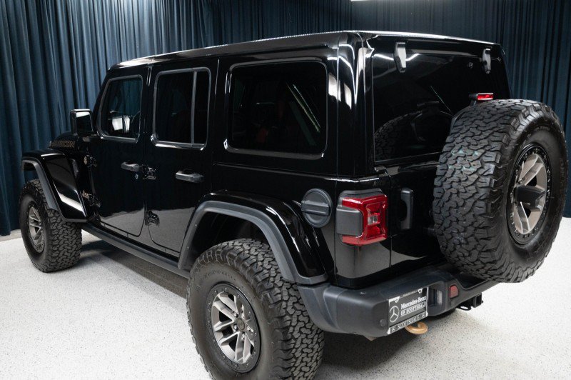 Used 2024 Jeep Wrangler Unlimited Rubicon 392 AWD/4WD image 7