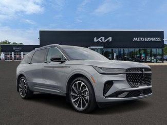 Used 2024 Lincoln Nautilus Black Label AWD/4WD video 1