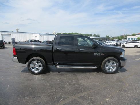 Used 2017 RAM 1500 Big Horn AWD/4WD image 5