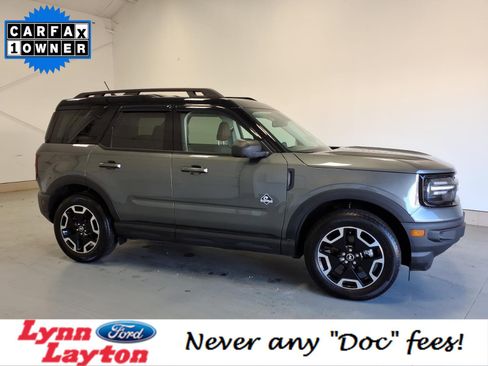 Certified 2024 Ford Bronco Sport Outer Banks w/ Tech Package image 2