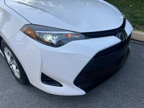 Used 2017 Toyota Corolla L w/ Carpet Mat Package (TMS) FWD image 59