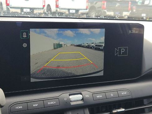 Used 2025 Kia K4 FWD image 26