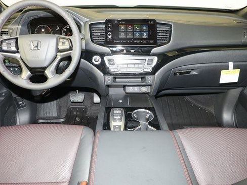 New 2026 Honda Ridgeline Black Edition image 8