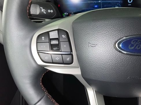 New 2027 Ford Explorer Active w/ Active Comfort Package RWD image 25