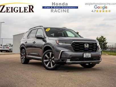 Used 2025 Honda Pilot Touring