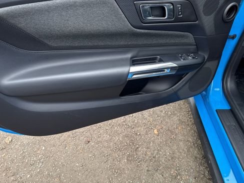 Certified 2025 Ford Mustang GT image 10