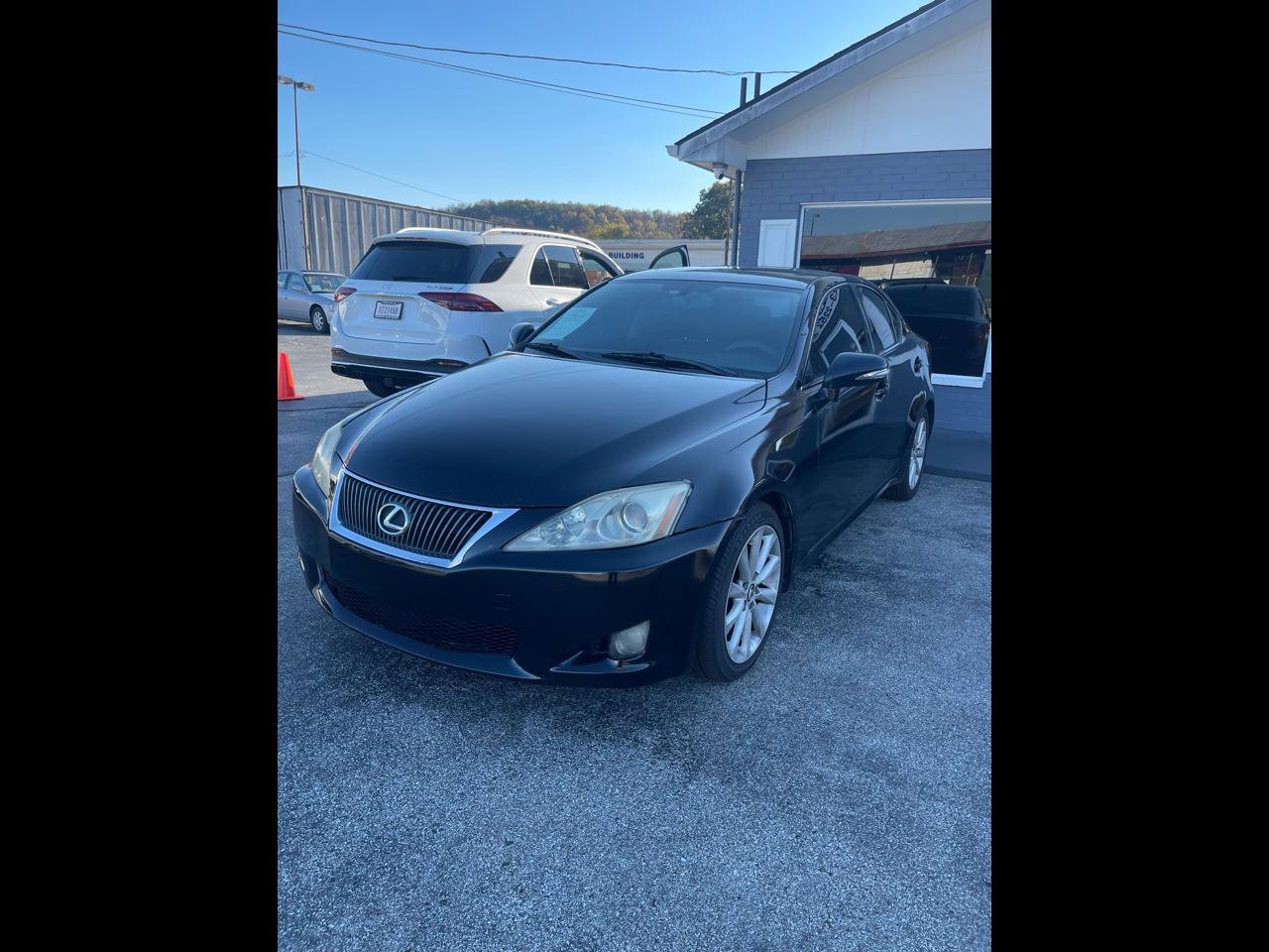 Used 2010 Lexus IS 250 w/ Premium Pkg Value Edition RWD image 1