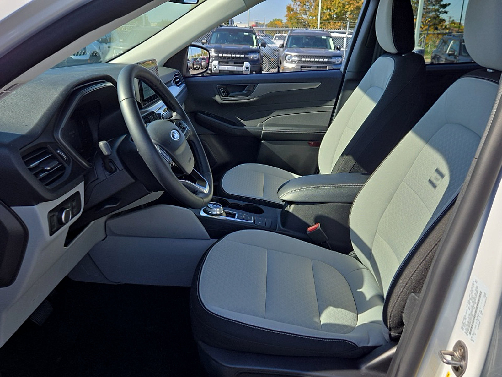 Used 2024 Ford Escape Active AWD/4WD image 11