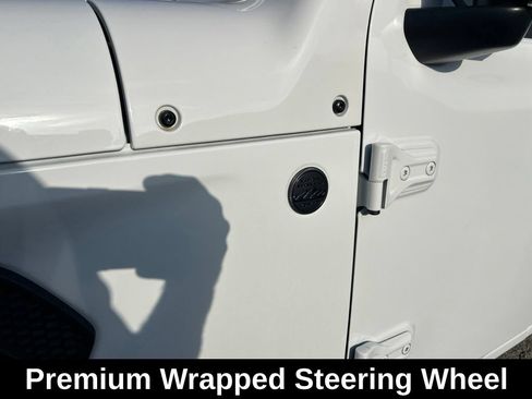 Used 2024 Jeep Wrangler Unlimited Sport AWD/4WD image 20