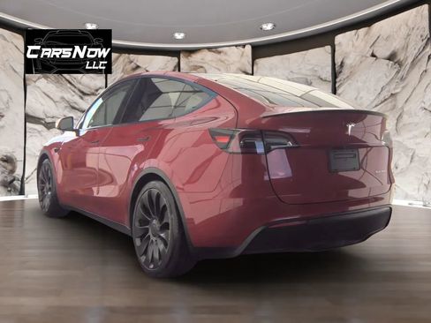 Used 2023 Tesla Model Y Long Range image 4