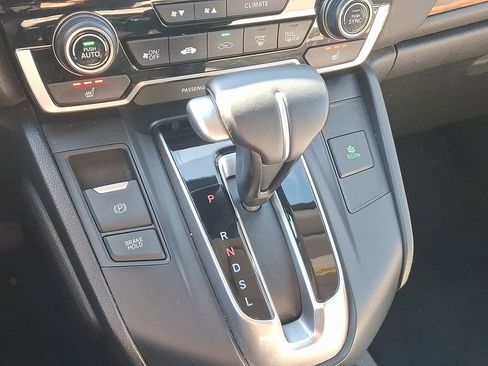Used 2018 Honda CR-V Touring image 16