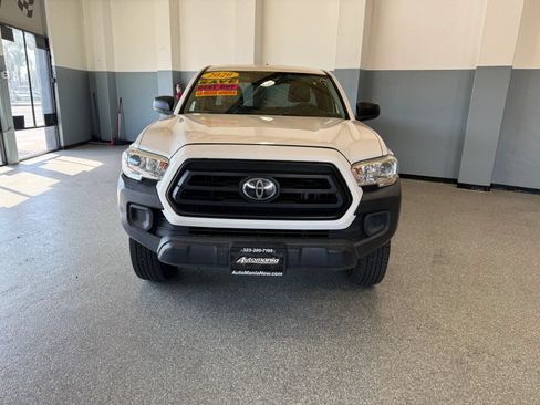 Used 2020 Toyota Tacoma SR RWD image 2