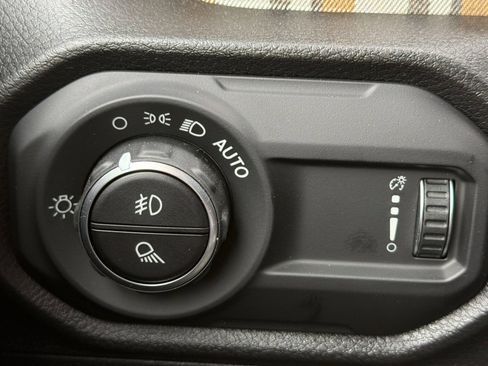 New 2026 Jeep Gladiator Sport AWD/4WD image 31