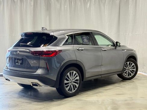 Certified 2025 INFINITI QX50 Pure image 6