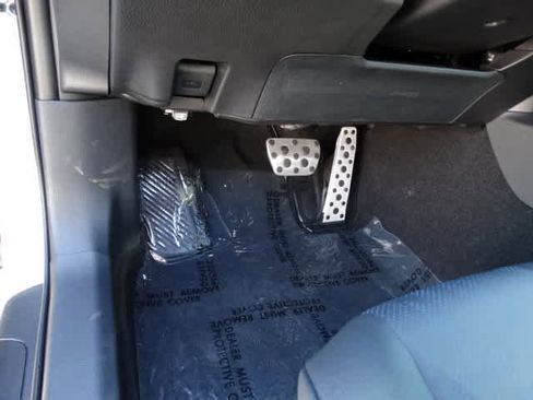 Used 2026 Toyota Camry XSE image 8