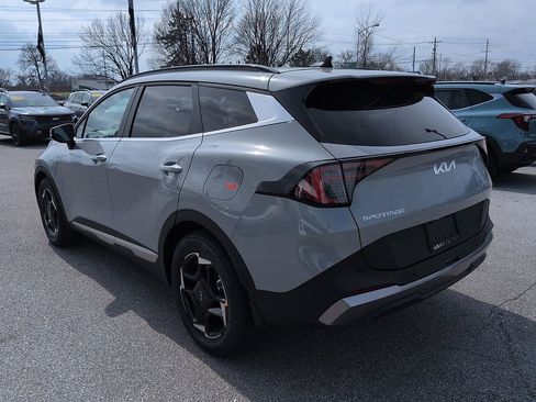 New 2026 Kia Sportage EX image 5