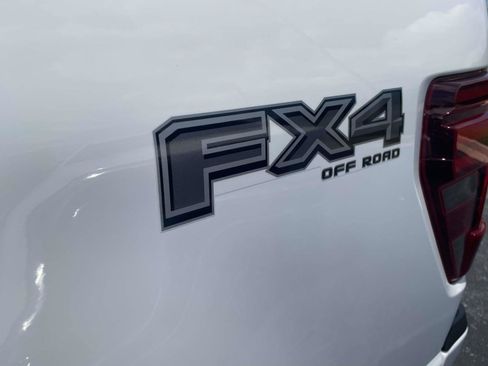 Used 2024 Ford F150 Lariat w/ FX4 Off-Road Package AWD/4WD image 12
