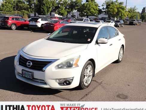Used 2015 Nissan Altima 2.5 SL w/ Moonroof Package FWD image 1