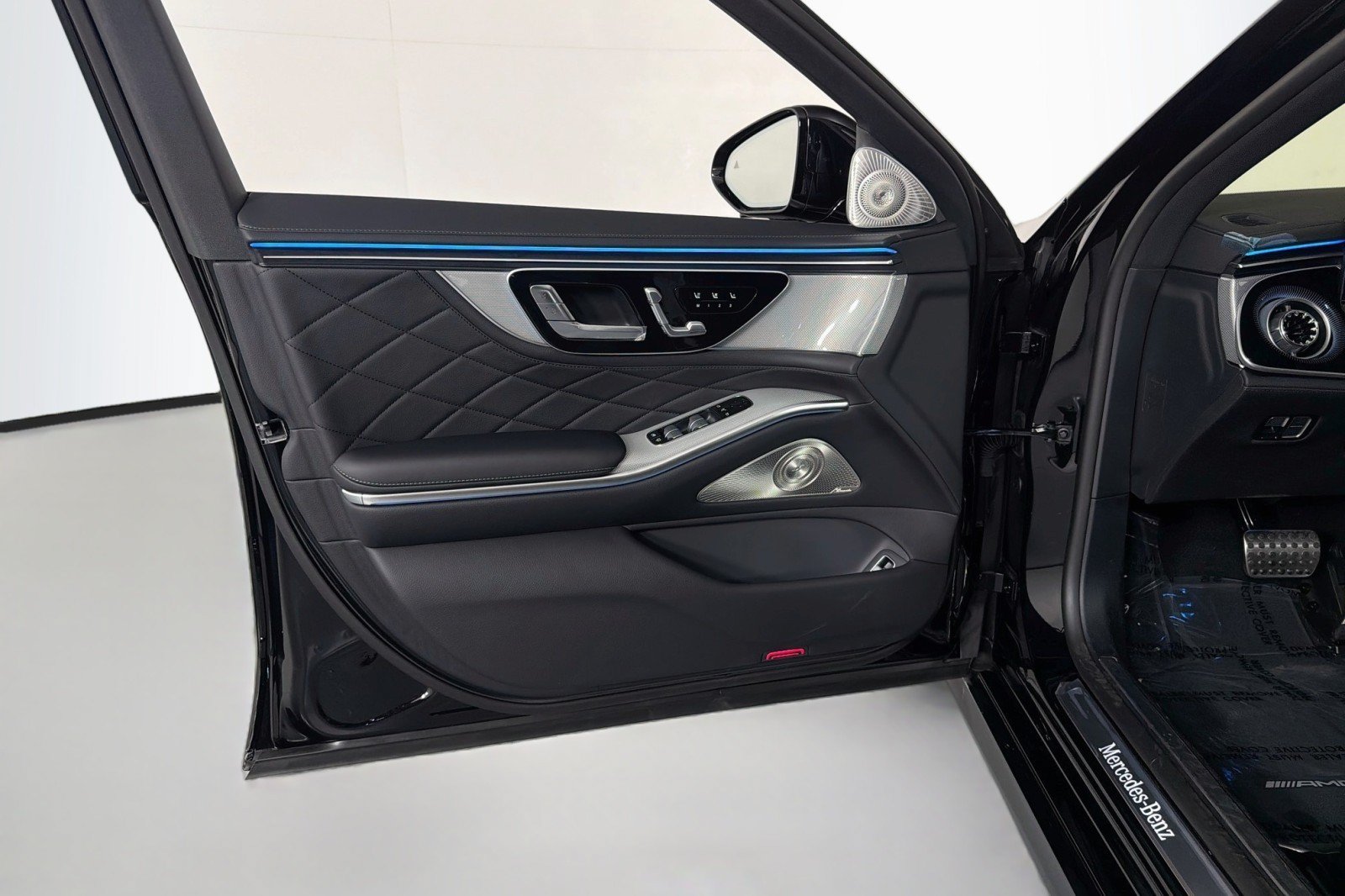 New 2027 Mercedes-Benz S 580 4MATIC Sedan image 23
