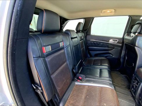 Used 2011 Jeep Grand Cherokee 70th Anniversary RWD image 24