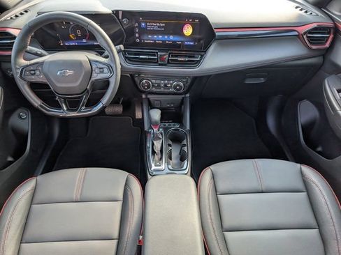 Used 2026 Chevrolet TrailBlazer RS w/ Convenience Package AWD/4WD image 5
