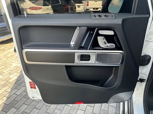 Used 2019 Mercedes-Benz G 550 image 12