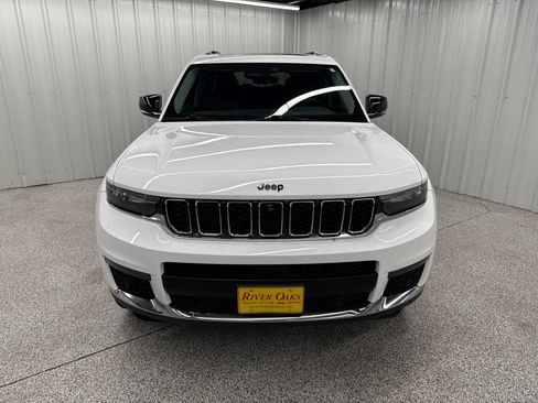Used 2021 Jeep Grand Cherokee L Limited w/ Luxury Tech Group II AWD/4WD image 2