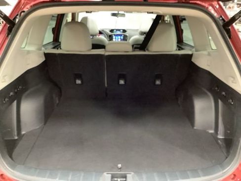 Used 2023 Subaru Forester Limited image 22