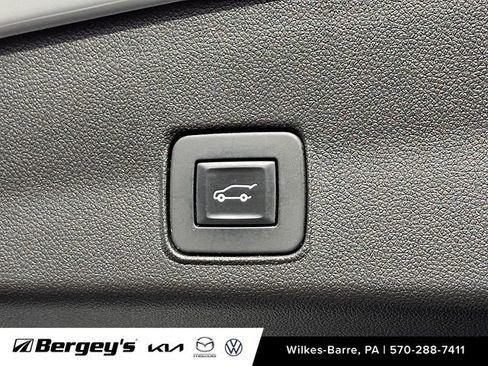 Used 2021 Chevrolet TrailBlazer ACTIV w/ Sun and Liftgate Package image 31