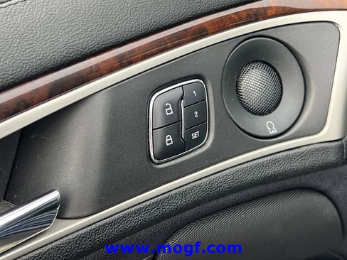 Used 2017 Lincoln MKZ Select w/ Select Plus Package FWD image 19