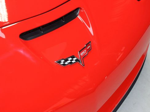 Used 2013 Chevrolet Corvette Grand Sport w/ 2LT Preferred Equipment Group image 11
