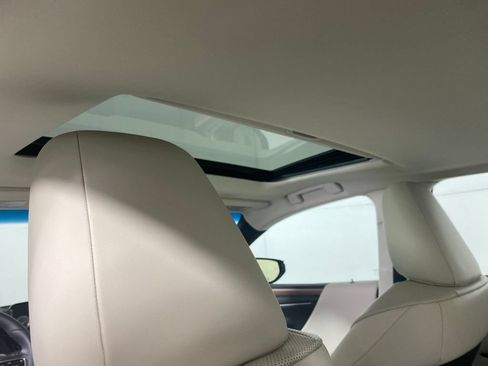 Used 2025 Lexus ES 350 w/ Premium Package FWD image 14