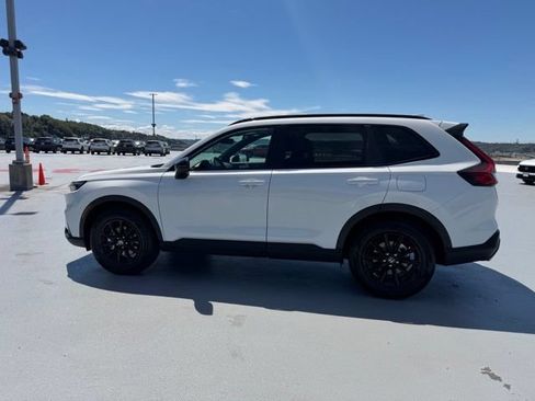 Certified 2026 Honda CR-V Sport image 10