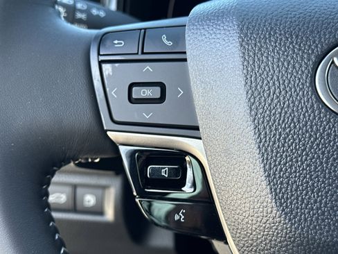 Certified 2026 Toyota Camry SE FWD image 15