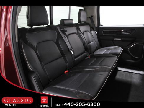 Used 2022 RAM 1500 Laramie AWD/4WD image 19
