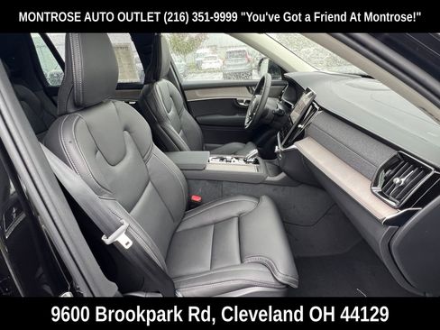 New 2026 Volvo XC90 B6 Ultra w/ Protection Package image 19
