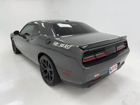 Used 2022 Dodge Challenger GT w/ Blacktop Package image 38